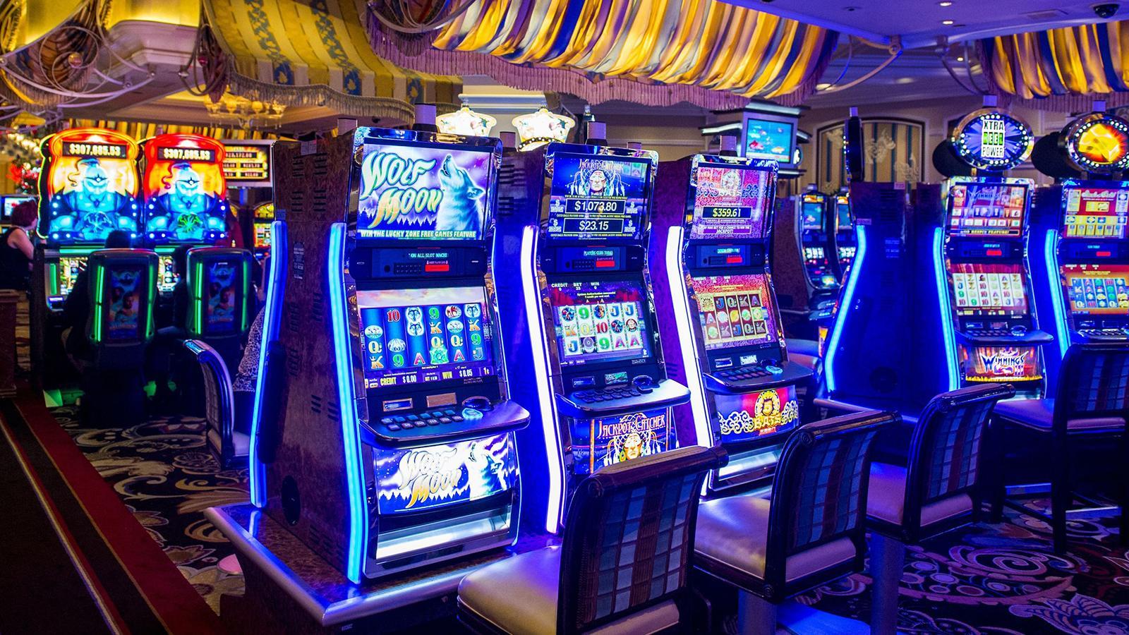 Is it better to play new or older slot machines?