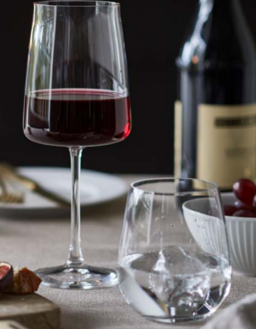 Lyngby glas rødvin eller hvidvin