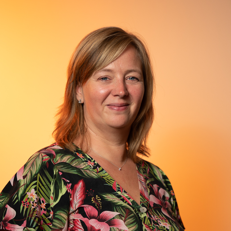 Dorien Damad