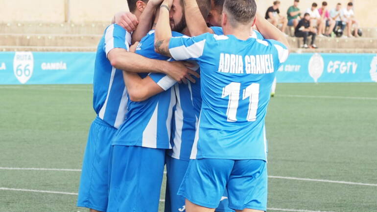 La efectividad del CF Gandia tumba a un buen CD Jávea (3-1)