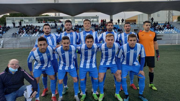 EL CF GANDIA REMONTA PARA MANTENER EL LIDERATO (2-1)