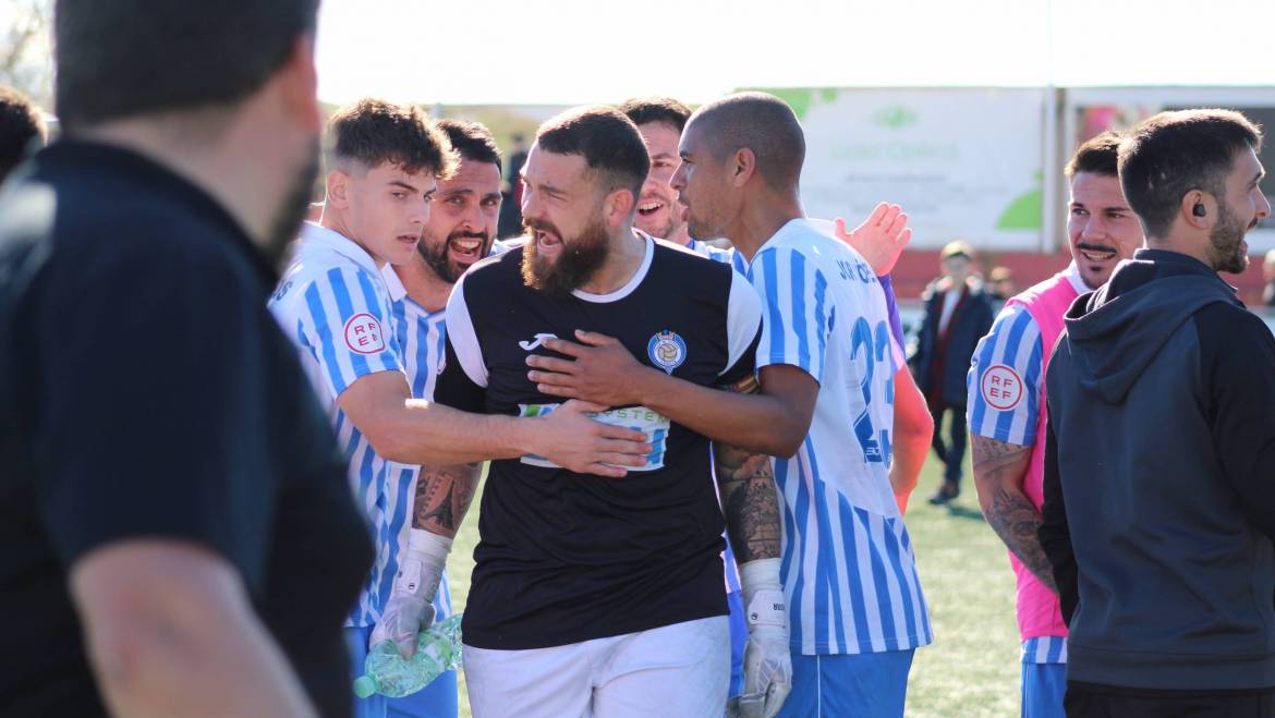 Victoria crucial del CF Gandia en Utiel (1-2)