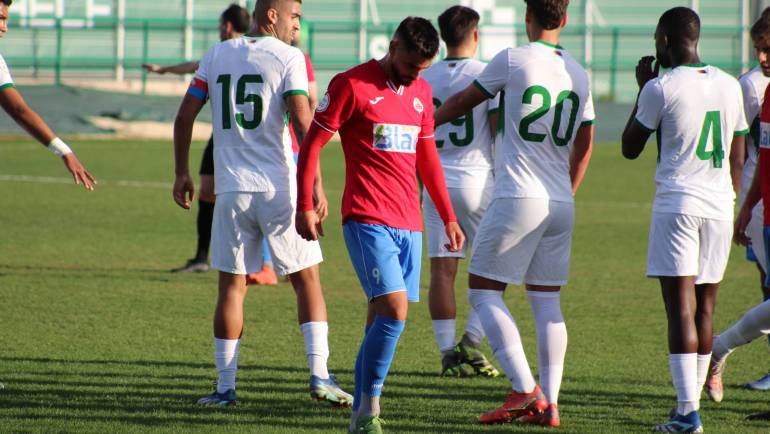 El CF Gandia tropieza en Elche (3-0)