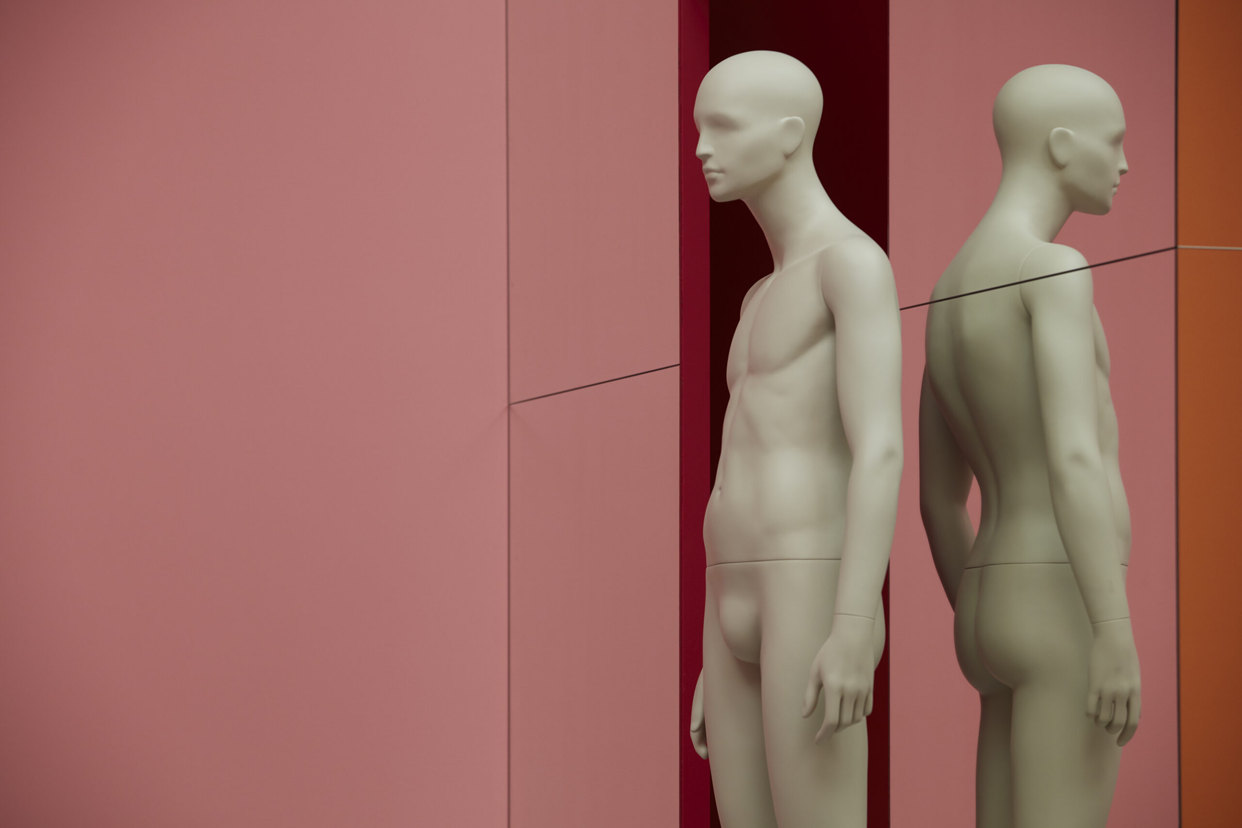 Bonaveri  Bonaveri Mannequins for Louis Vuitton Museum