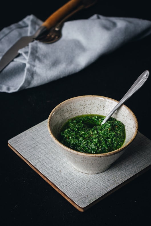 Salat med aspargesbroccoli og feta