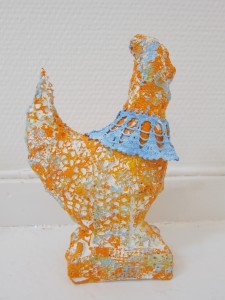 hen sculpture