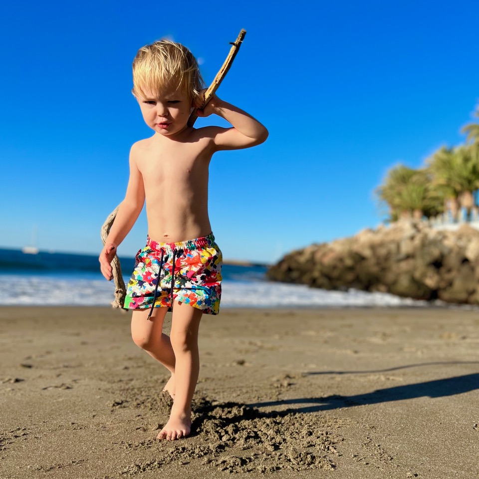 Kids beach shorts discount