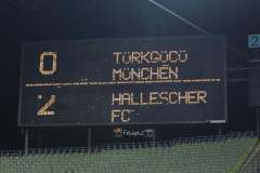 16.-Spieltag-Tuerkguecue-Muenchen-Hallescher-FC-83