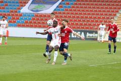 Spvvg-Unterhaching-Hallescher-FC-76