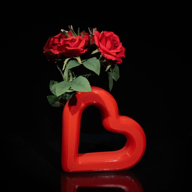 Valentine heart vase home decor