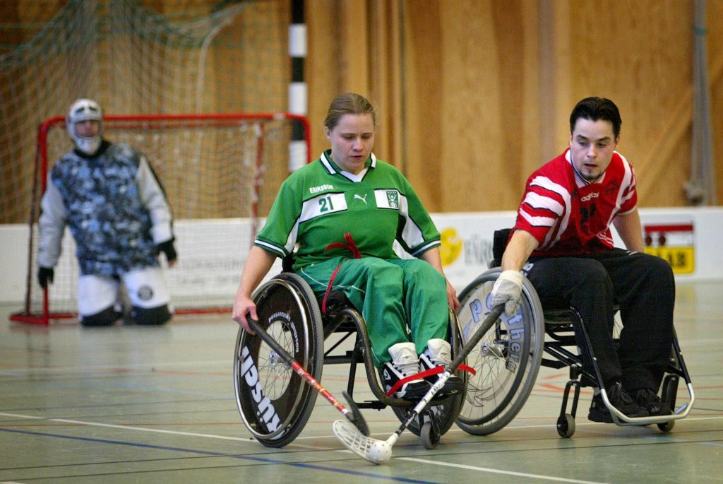 Nacka HI vs Telge Vikings i rullstolsinnebandy