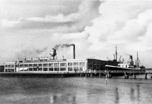 Ford assembly plant in Copenhagen South Habour. Photo from Thalbitzer: