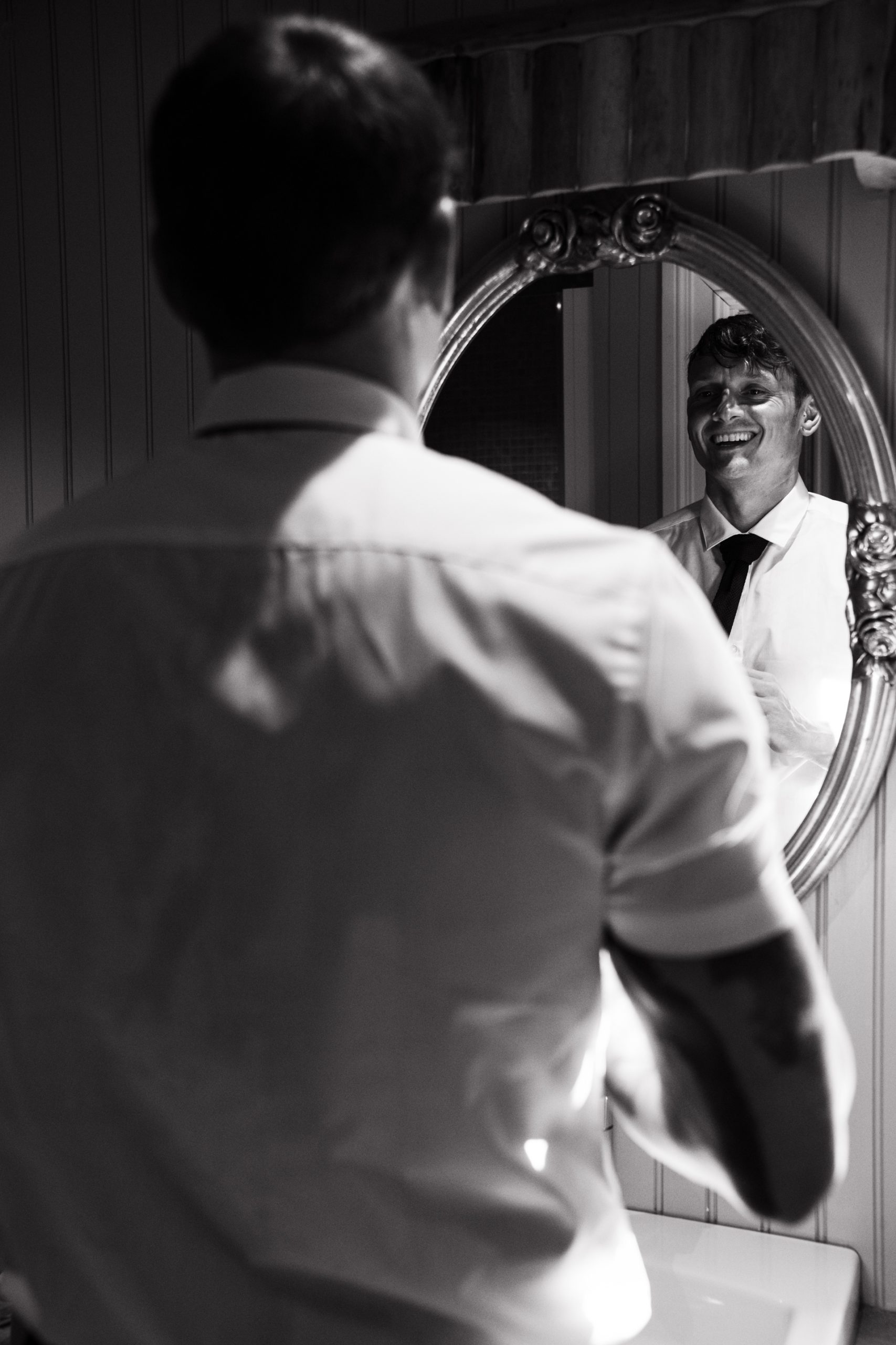 Groom getting ready, Lofoten elopement- by Christin Eide Photography