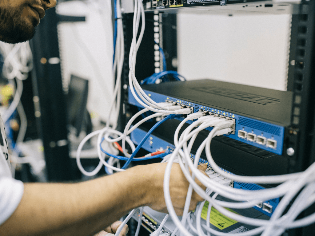What is SD-Wan and when should businesses use it?