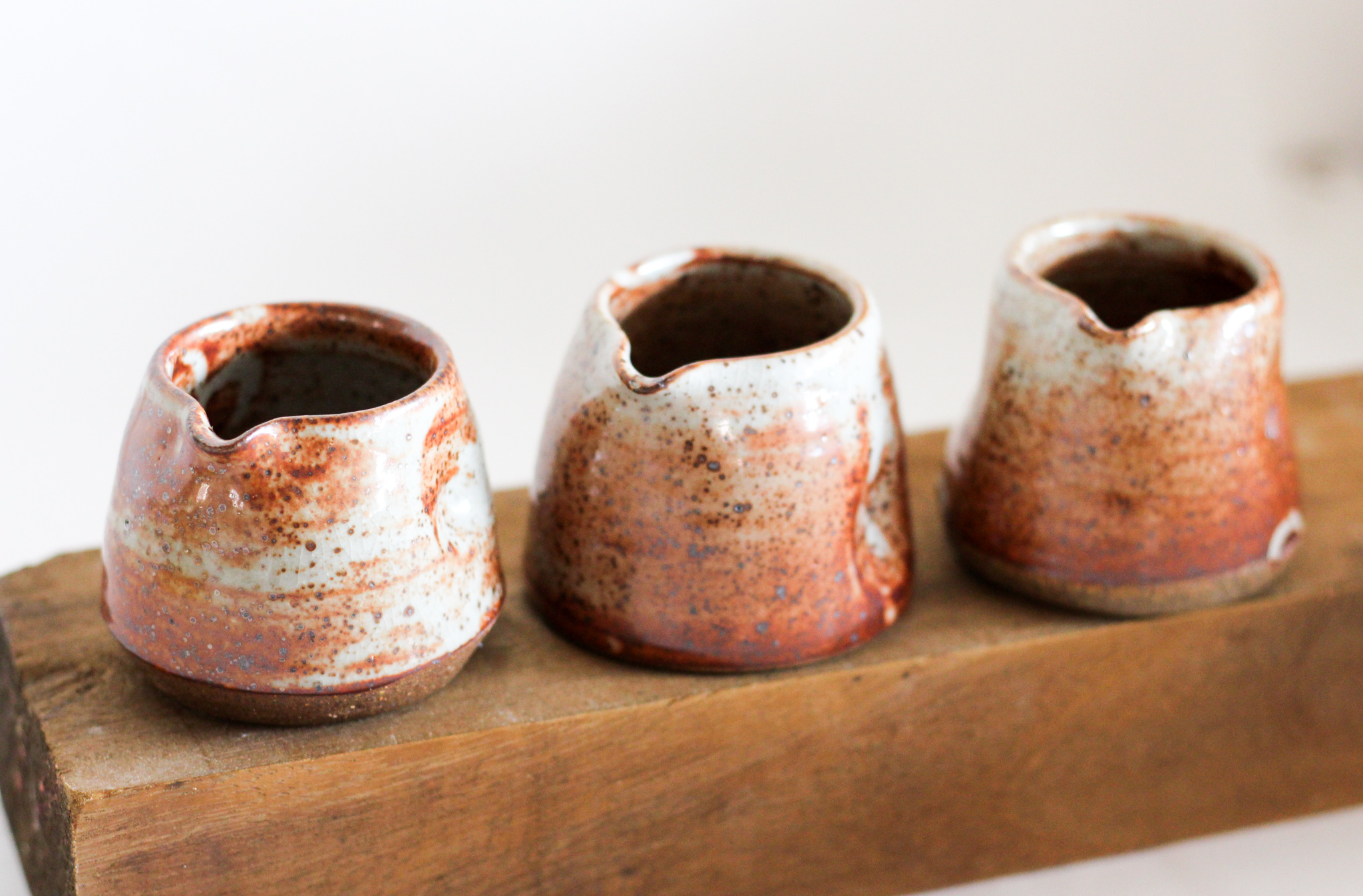 College Range Creamer- Speckled Shino - Image 3
