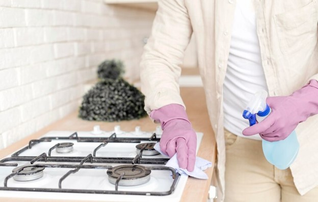 Professional Kitchen Deep Cleaning Dubai Services