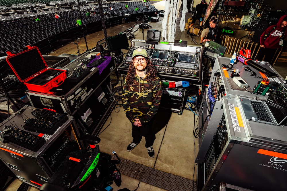 Clark Wright’s monitorworld centers around a DiGiCo Quantum7 console. PHOTO: Pooneh Ghana.