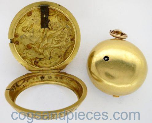 IMG_1962 Gold repousse pair cases, verge