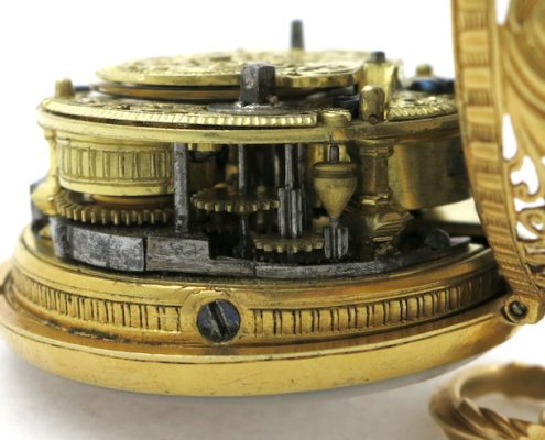 Gold repousse repeater