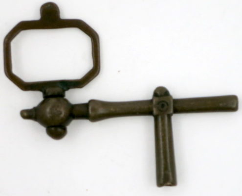 Pocket watch crank key