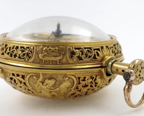 Gold repousse repeater