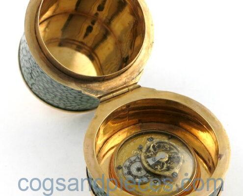 IMG_2276 Gold & shagreen cased verge