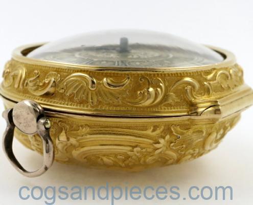 17thc. gold repousse single handed verge