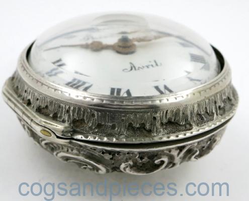 IMG_5795 Paris repousse pair case