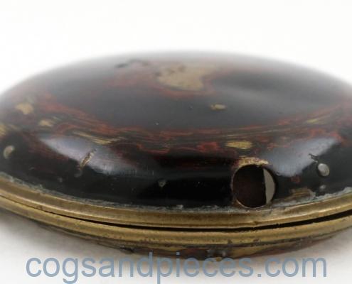 IMG_0460 c1780 Outer case Brass & lacquer, 59.5 mm. Price £100
