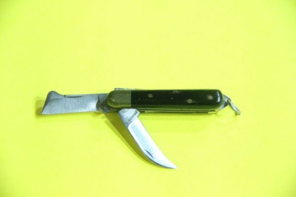 COLTELLO in Miniatura Tipo Innesto Due Lame