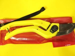 Forbice da Vigna cm 22 Manico Plastica – Made in Repubblica Ceca