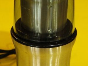 MACINACAFFE' E TRITATUTTO