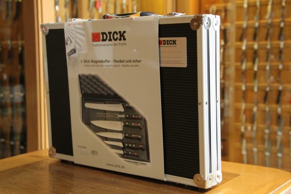 Dick Valigia 11 Posti C/Magneti