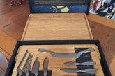 Set 10 coltelli da formaggio Boska Monaco+ con tagliere e cassetto 307105