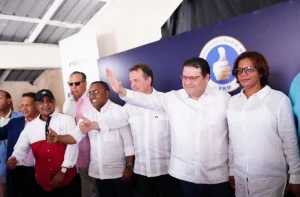 Yayo Sanz Lovaton visito el pueblo de Yamasa para juramentar mas de 400 nuevos militantes en el PRM, noticias dominicanas