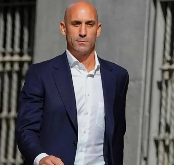 Allanan domicilio donde se quedaba Rubiales en República Dominicana