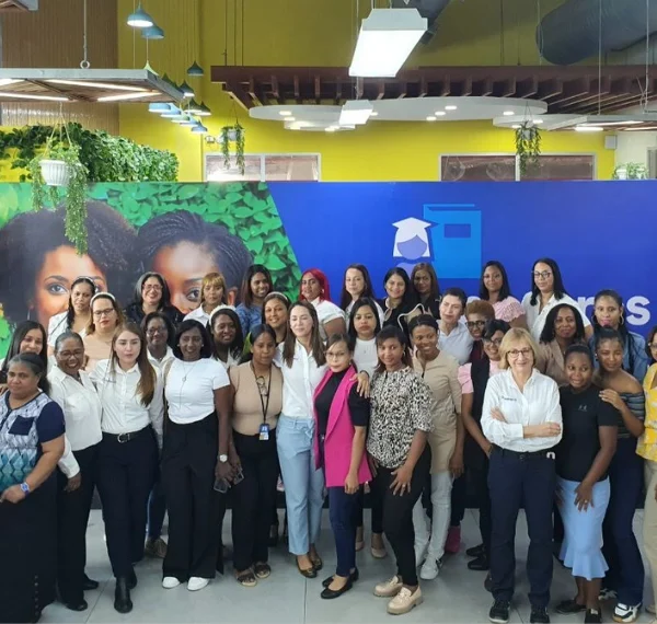 PepsiCo relanza el programa "Mujeres con Propósito", potenciando la inclusión económica de mujeres dominicanas