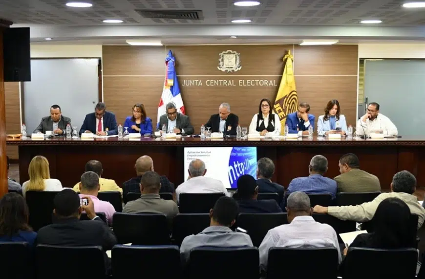 JCE avanza trabajos para la renovación de la Cédula de Identidad y Electoral