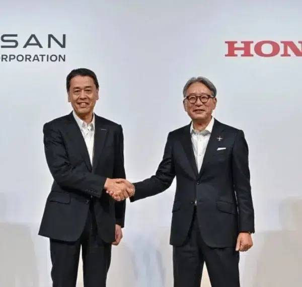 Nissan y Honda anuncian su intención de fusionarse