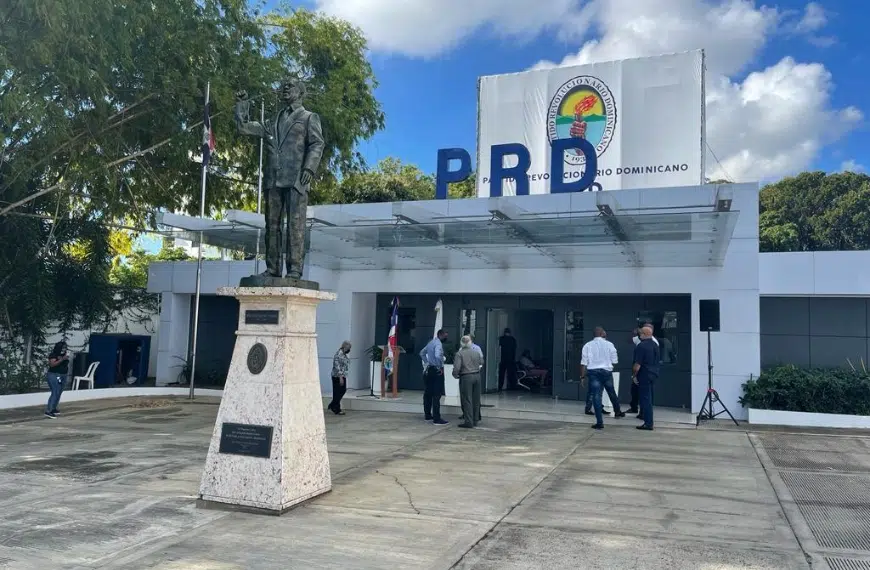 PRD realiza primer encuentro de dirigentes Nacionales y provinciales del 2025