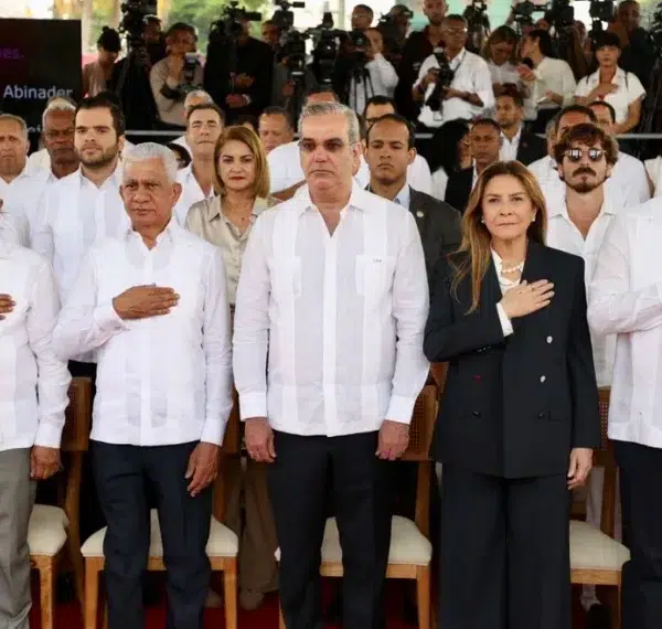 Regidores saludan plan desarrollo SD presentado por Abinader y Carolina Mejia