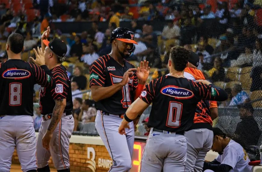 Sergio Alcántara lidera triunfo decisivo y envía a los Toros a la final