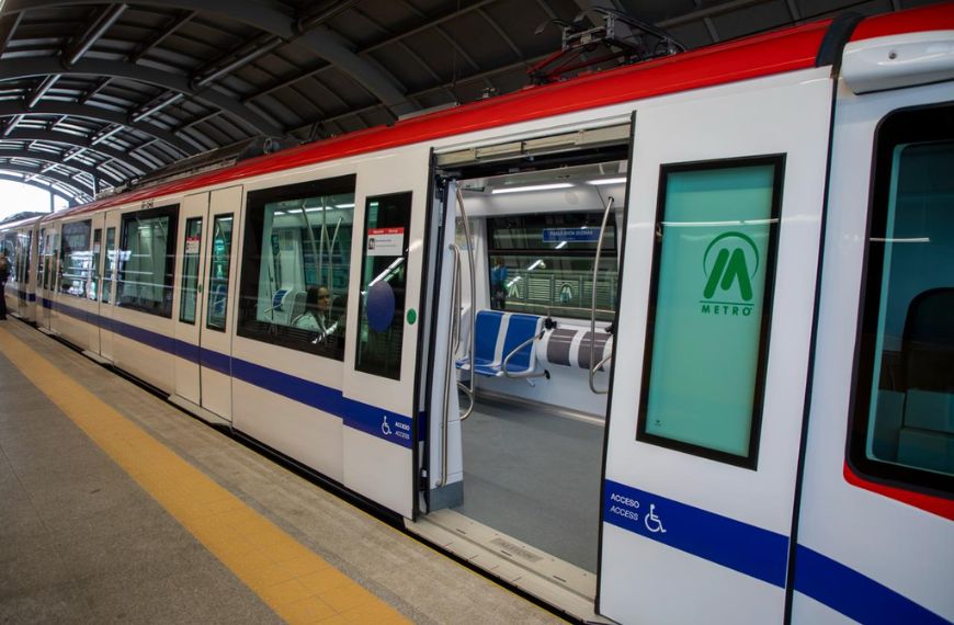 El metro de los Alcarrizos quedo inaugurado y listo para operar