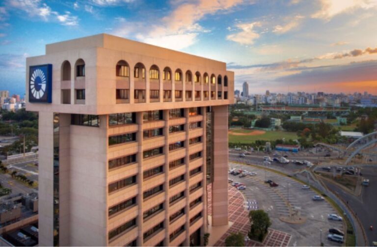 Banco Popular reafirma su liderazgo con excelentes resultados financieros en 2025