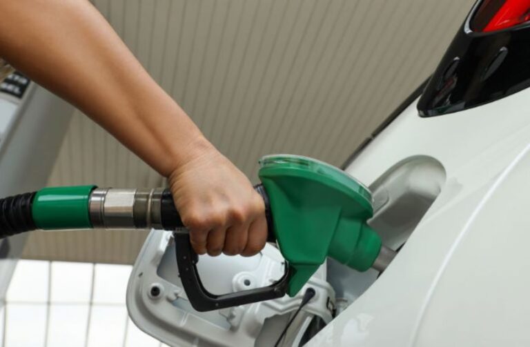 Gobierno Dominicano aumenta varios combustibles por aumento del barril de petroleo