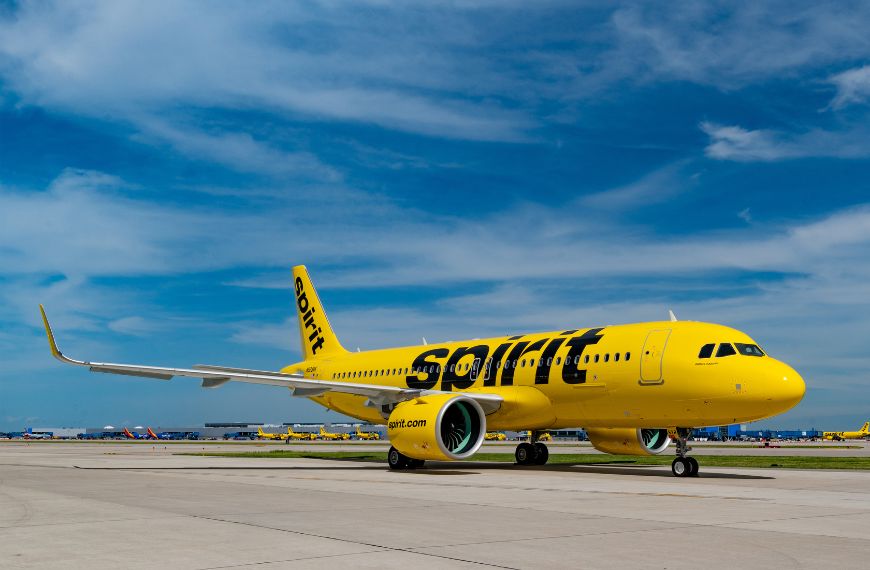 Spirit Airlines canceló todos sus vuelos y cerrará sus operaciones