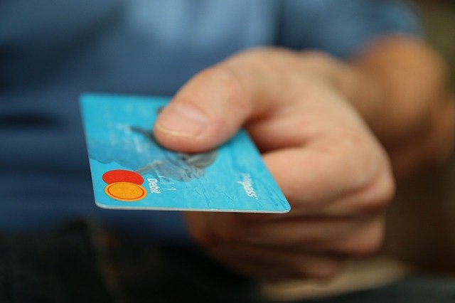 Kreditkort bank pengar kort