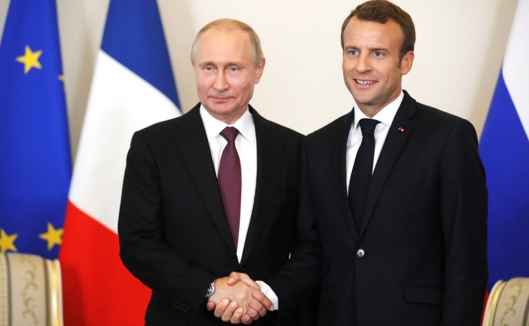 Putin Macron Image kremlin ru Wikimedia Commons 1