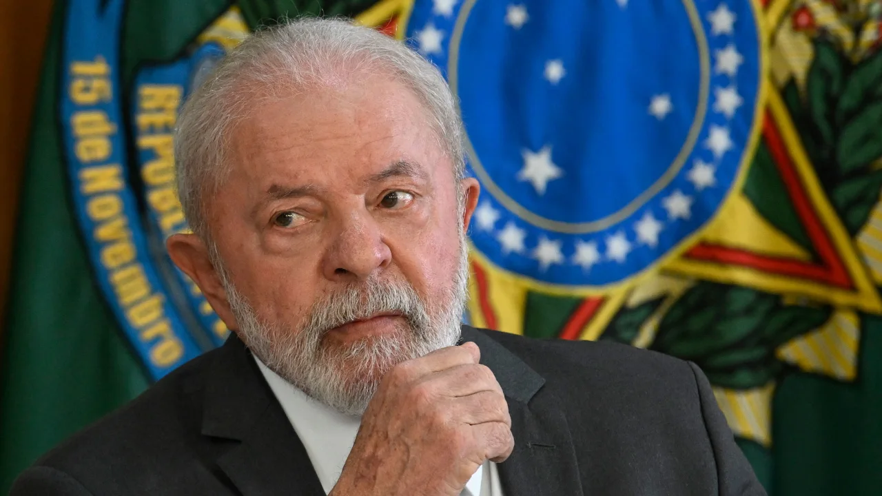 230412132124 lula 040623