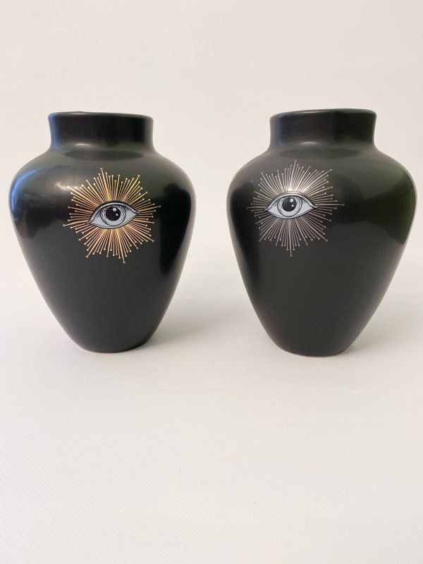 vase en cérmaique noir mat de la marque boltze